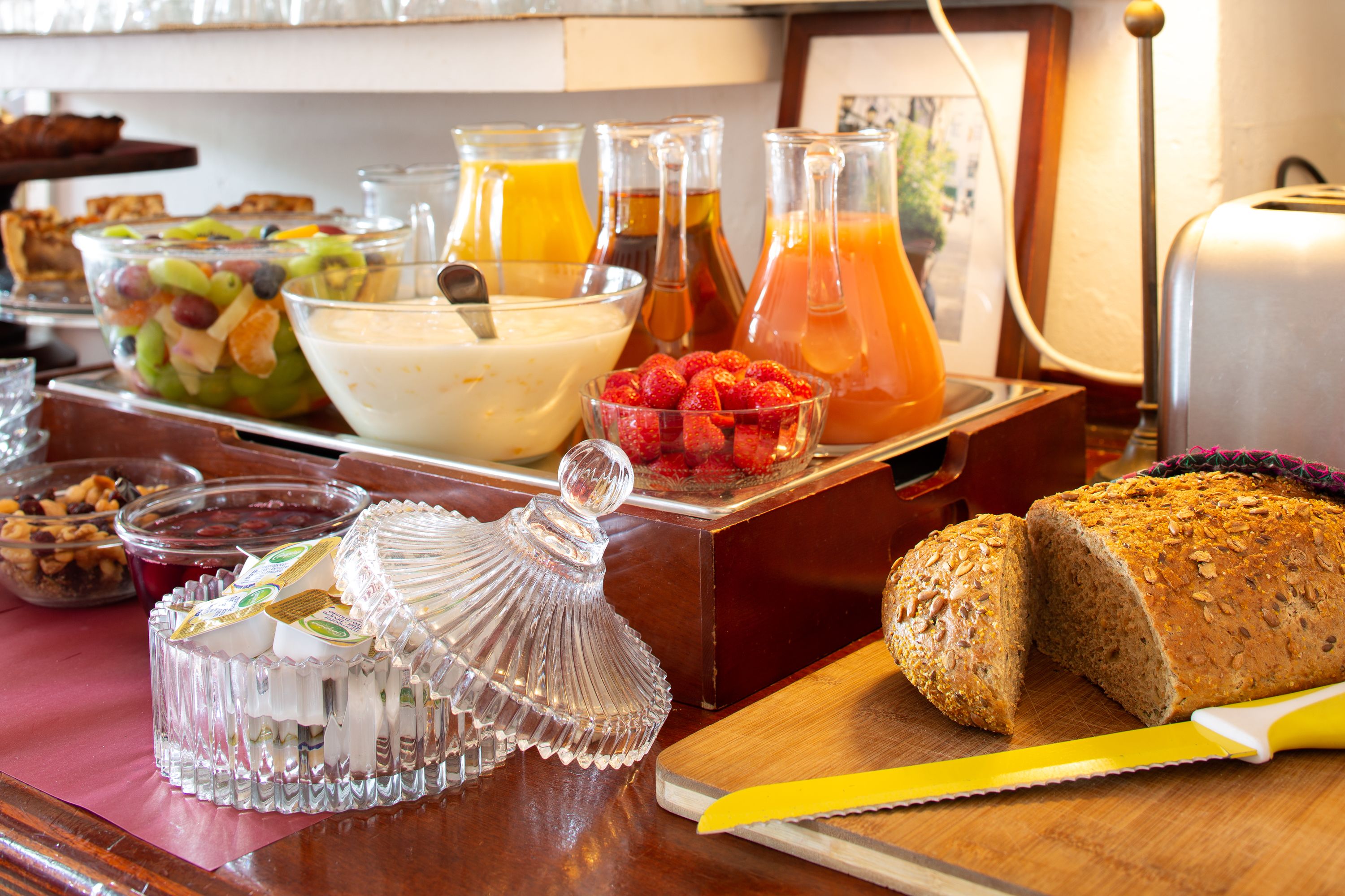 daily buffet breakfast (eur 17.50 per person)
