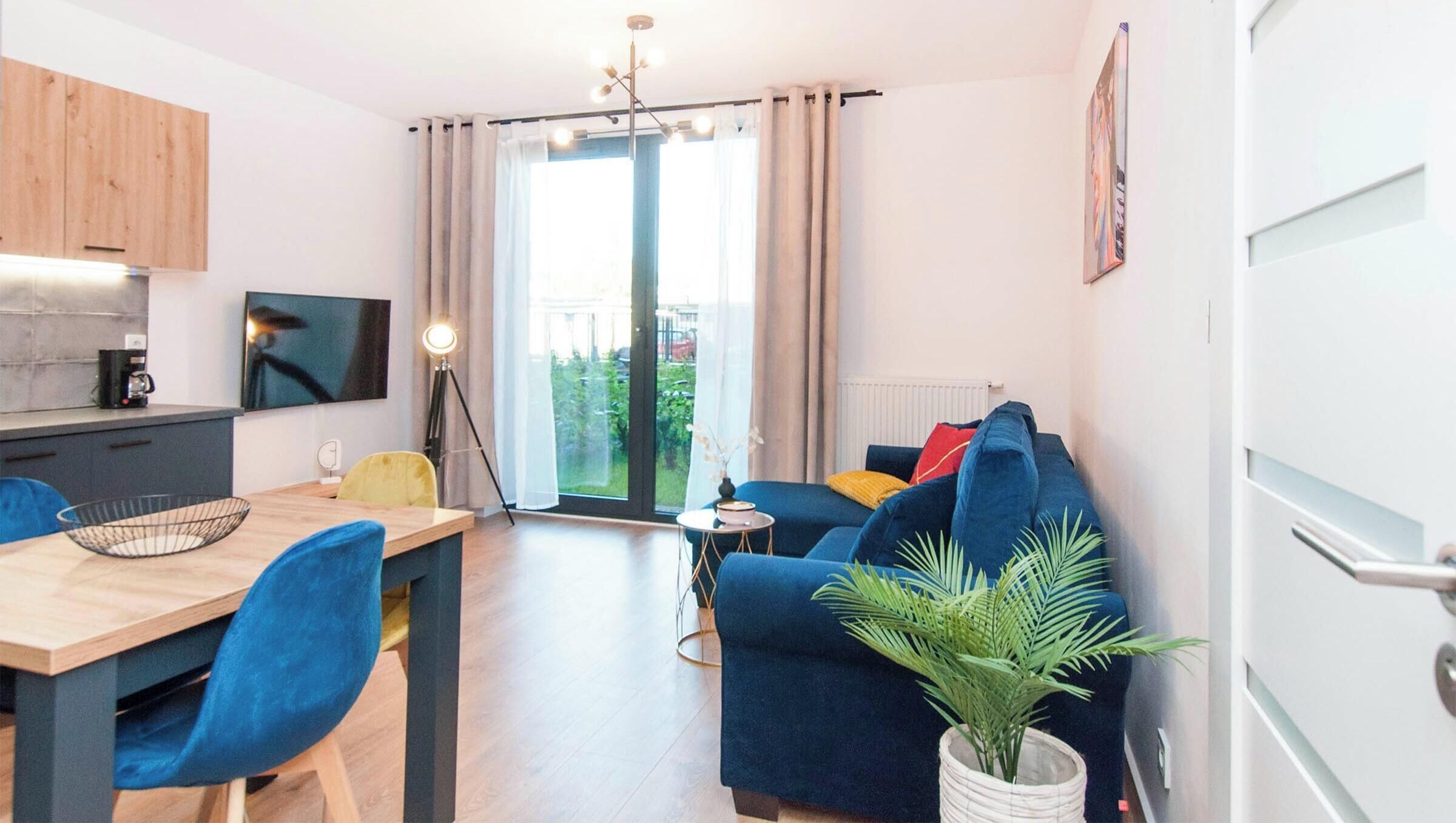 Standard Apartment, Courtyard View | Premium bedding, individually decorated, individually furnished