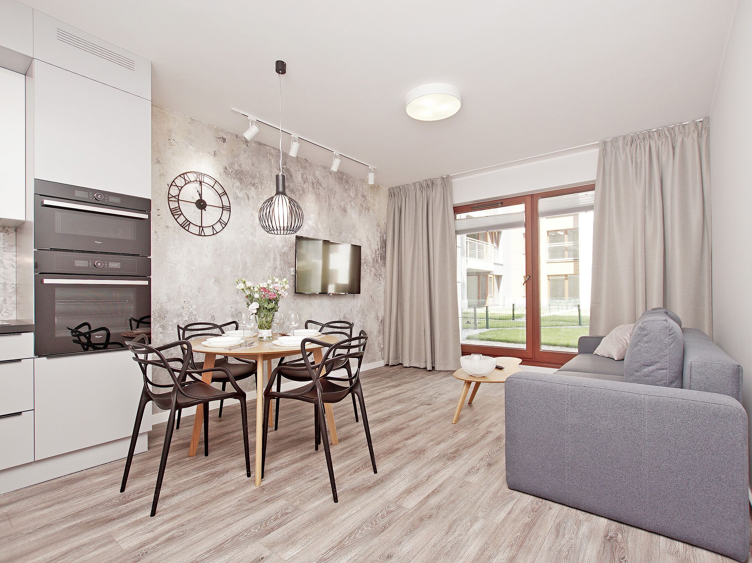 Standard Apartment, 1 Bedroom | Premium bedding, soundproofing, iron/ironing board, cots/infant beds