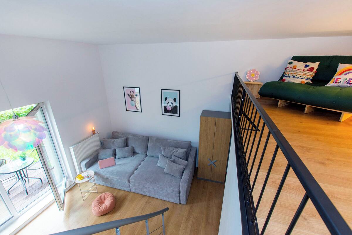 ห้องคลาสสิกสตูดิโอสวีท, วิวสวน | เครื่องนอนระดับพรีเมียม, ห้องเก็บเสียง, เตารีด/โต๊ะรีดผ้า