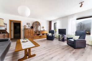 Uklassifisert bilde, 2 av 19, knapp