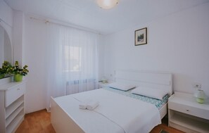 3 habitaciones, wifi gratis y ropa de cama 
