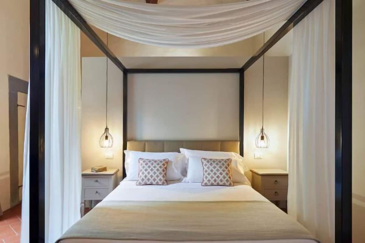 1 habitación, minibar, caja de seguridad en la habitación y escritorio