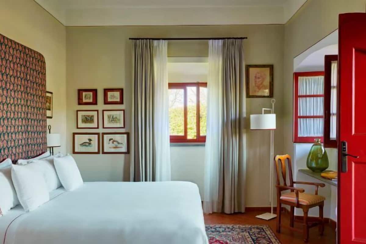 1 habitación, minibar, caja de seguridad en la habitación y escritorio