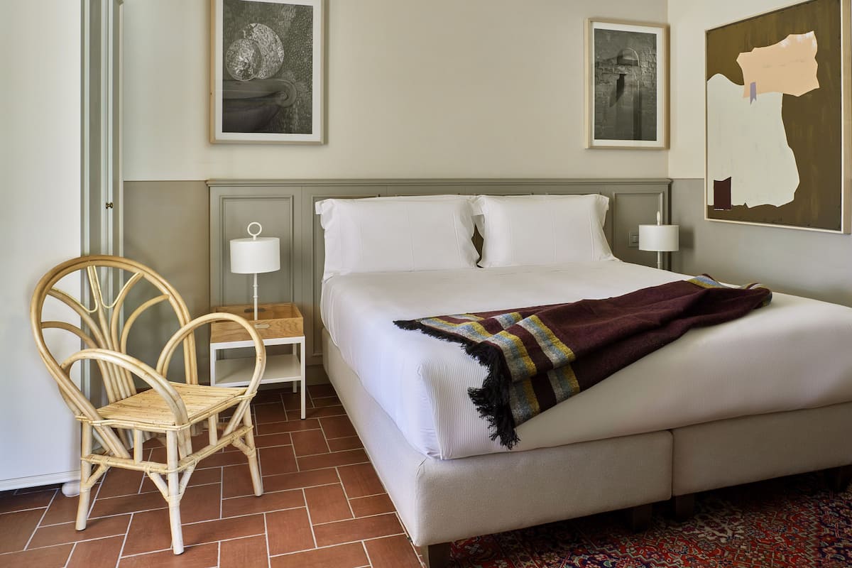 1 chambre, minibar, coffre-fort, bureau