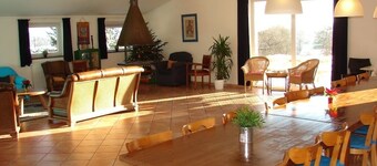 Oberes Ourtal Lodge - Nine Bedroom Villa, Sleeps 20