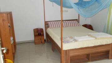 3 間睡房、熨斗/熨衫板、Wi-Fi、床單