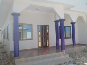 Exterior detail - Welcome! Welcome! Willkommen! (Cotonou)