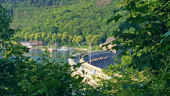 Imagen sin descripción, 1 de 23, botón