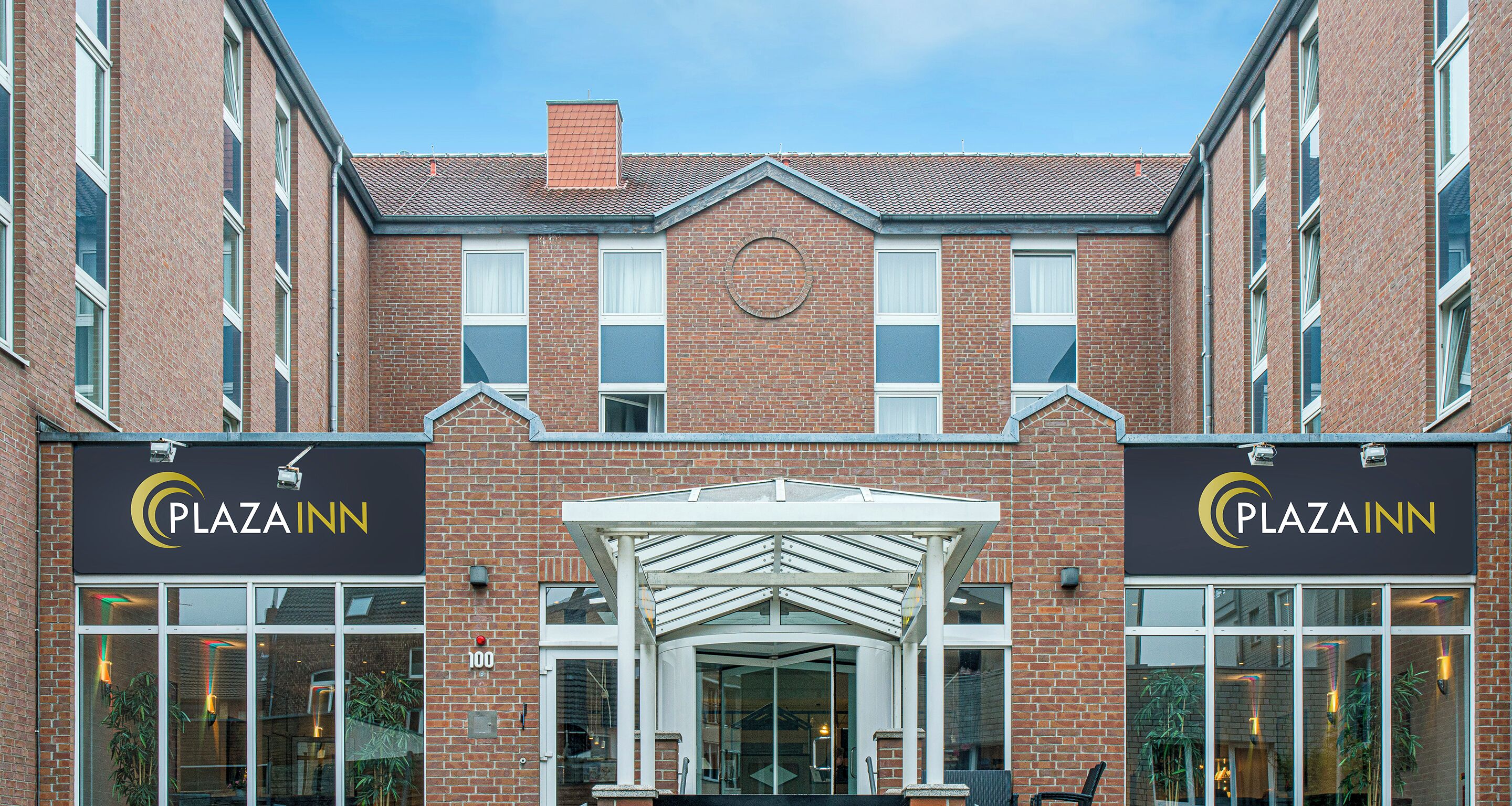 Mặt tiền nơi lưu trú