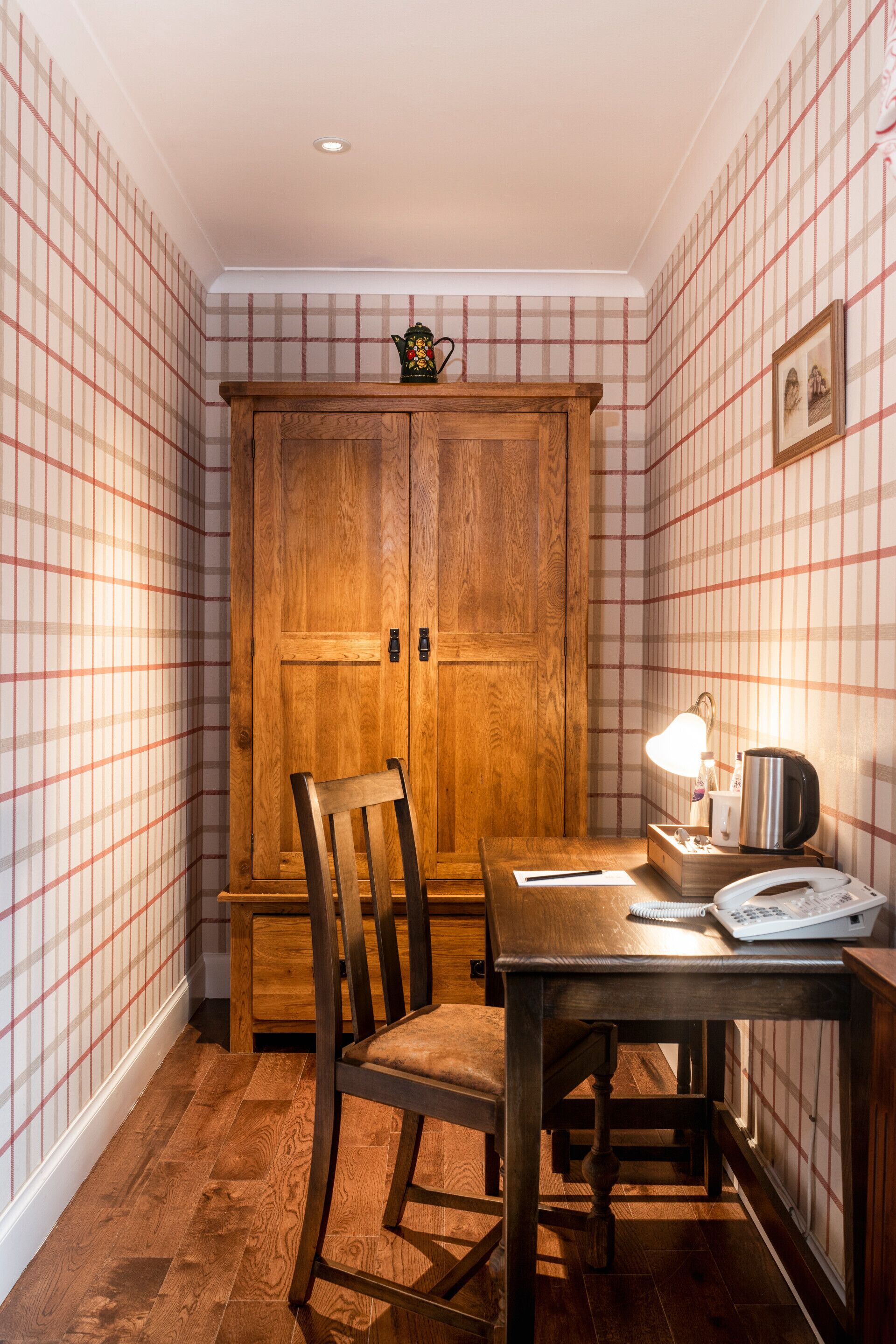 glen double | 1 bedroom, premium bedding, in-room safe, individually decorated