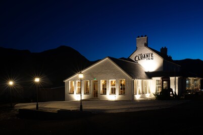  The Cluanie Inn