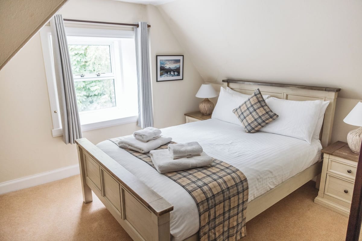Basic Double Room