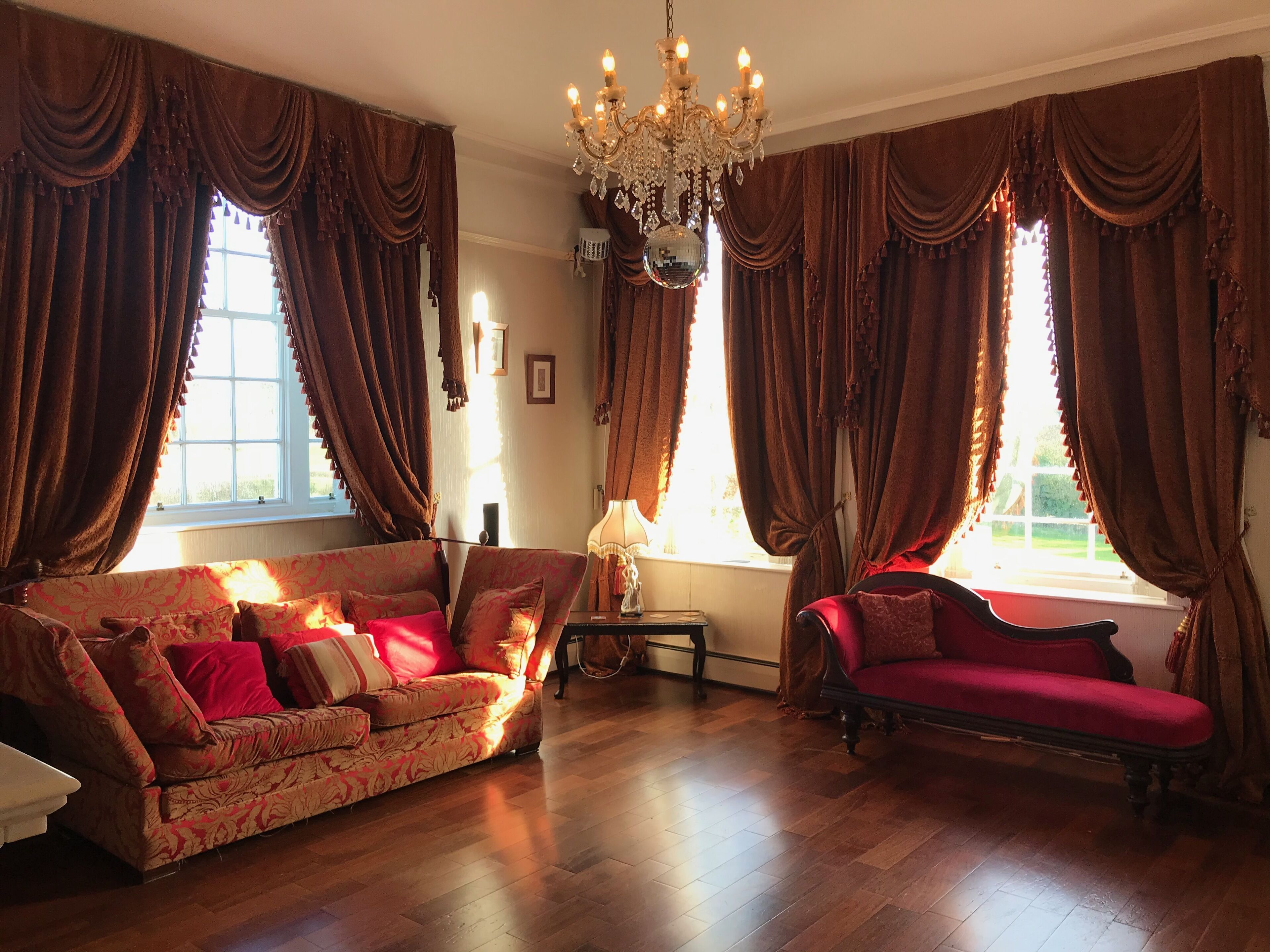 Villa « Premier », plusieurs chambres, vue colline | Salle de séjour