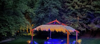 인치 스쿨하우스 - 이벤트 레지던스