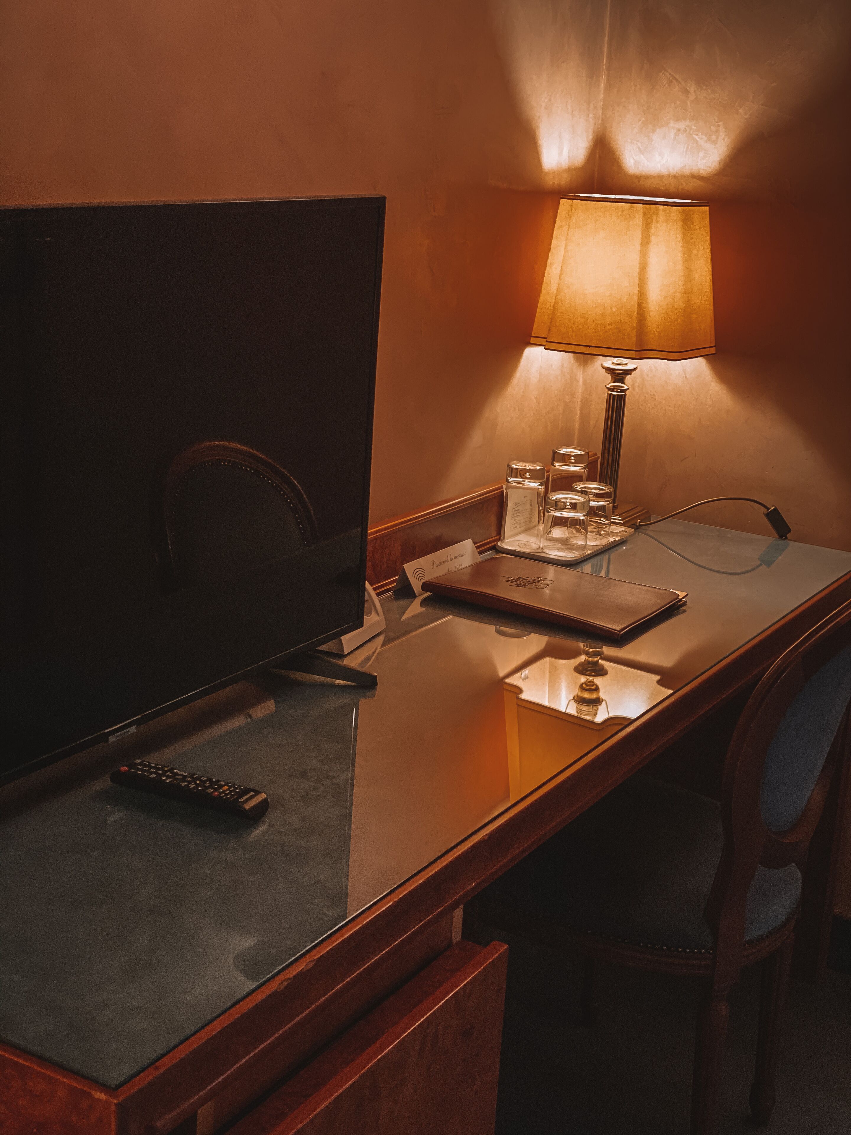 classic suite | minibar, in-room safe, free wifi, bed sheets