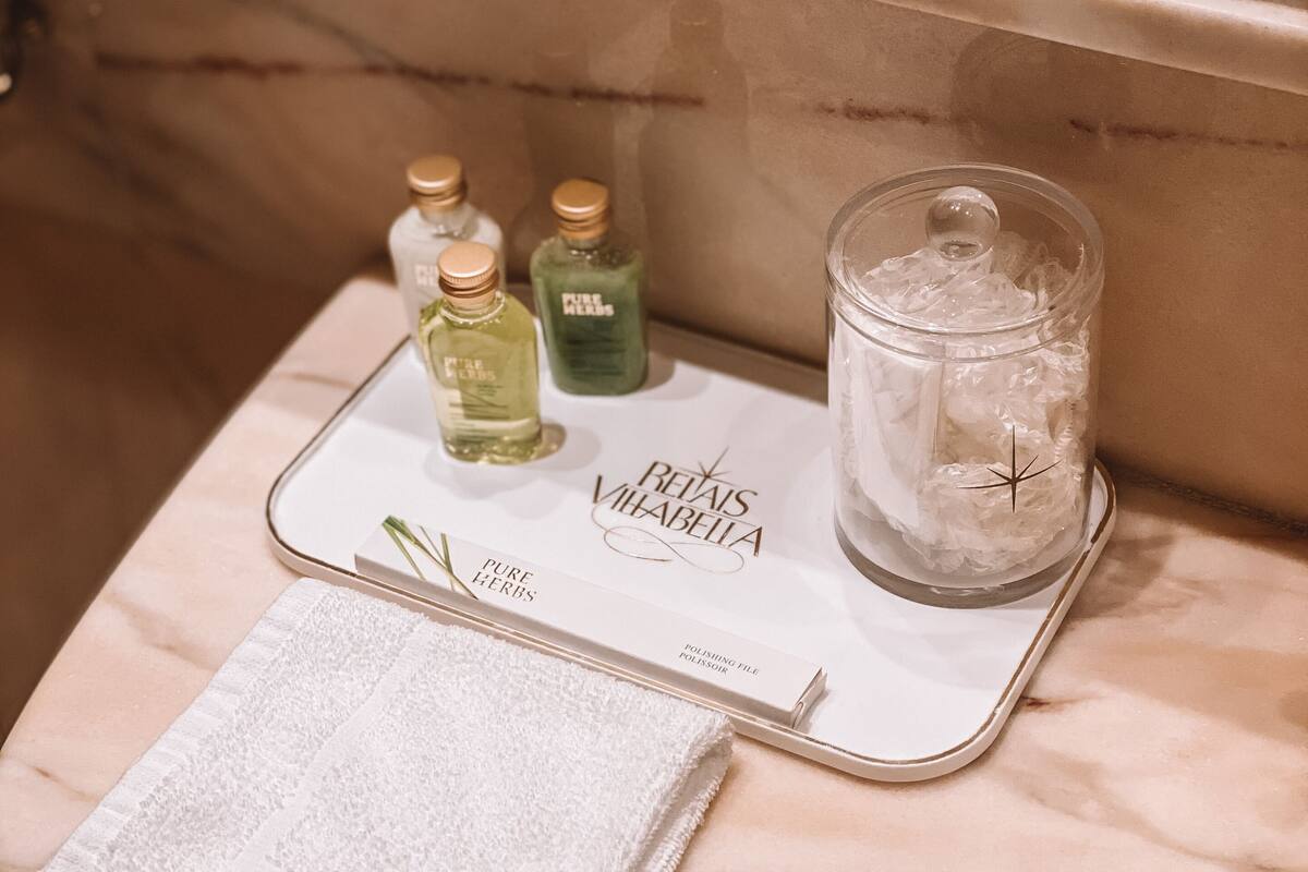 classic suite | bathroom | shower, towels