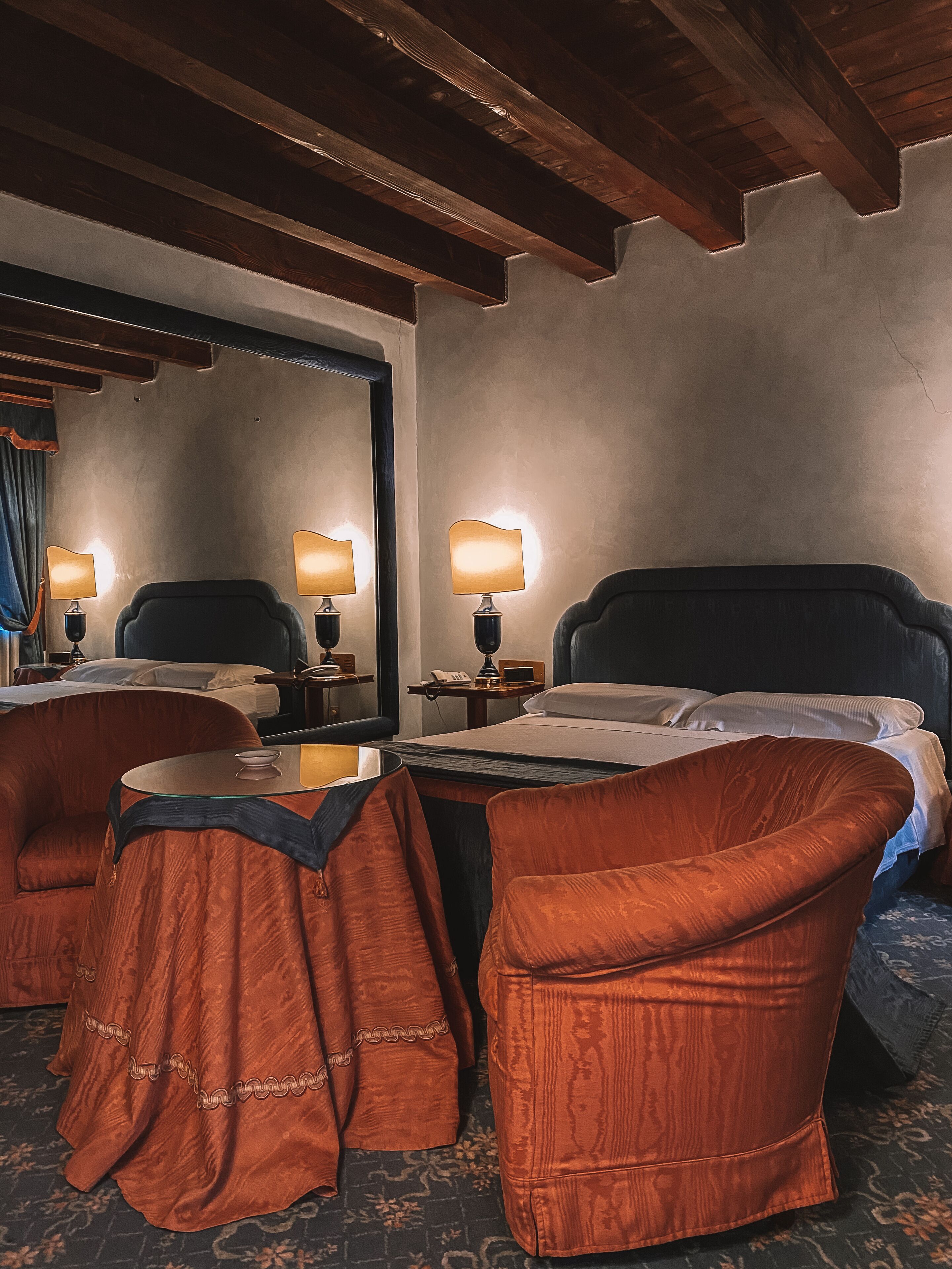 classic suite | minibar, in-room safe, free wifi, bed sheets