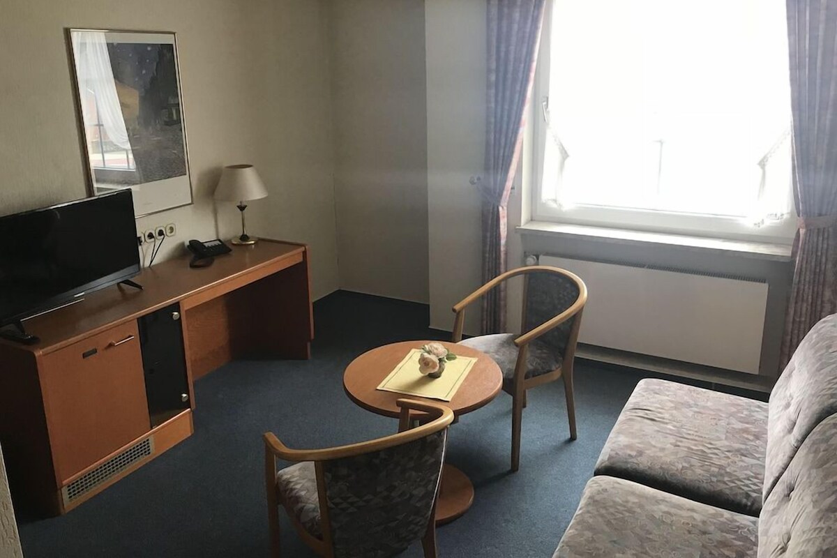 Living area | Flat-screen TV