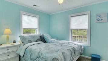 3 habitaciones, tabla de planchar con plancha y wifi gratis