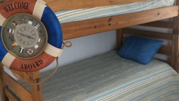 3 chambres, fer et planche Ă repasser, Wi-Fi gratuit, draps fournis