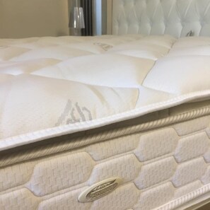 Classic Suite, 1 Bedroom | Premium bedding, desk, free WiFi, bed sheets - Guest House Al Convento (Potenza)