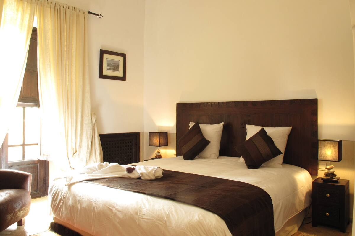 Double Room, 1 Queen Bed, Terrace, Pool View | Premium bedding, blackout drapes, soundproofing