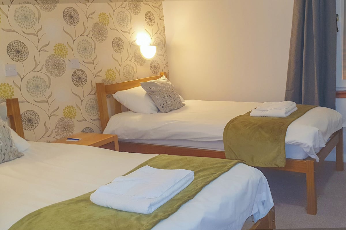 Superior Twin Room (Online)