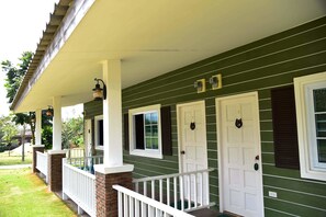 Family Room | Balcony