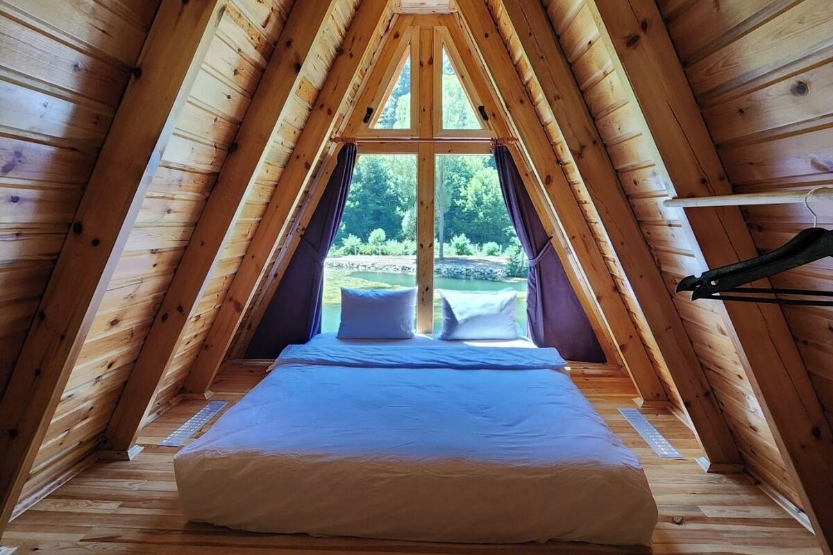 family tree house | 1 bedroom, bed sheets