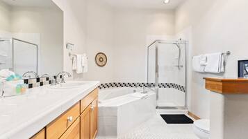 Stadtwohnung, 5 Schlafzimmer | Badezimmer | Shampoo