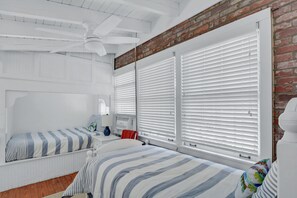 2 bedrooms, iron/ironing board, free WiFi, bed sheets - Cozy East Beach Cottage, Steps to Beach, Large Screened Porch & Pet Friendly! (Saint Simons Island)
