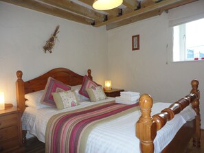 Cottage, 3 Bedrooms | In-room safe, free WiFi, bed sheets - Celtic Haven Resort Lydstep (Tenby)