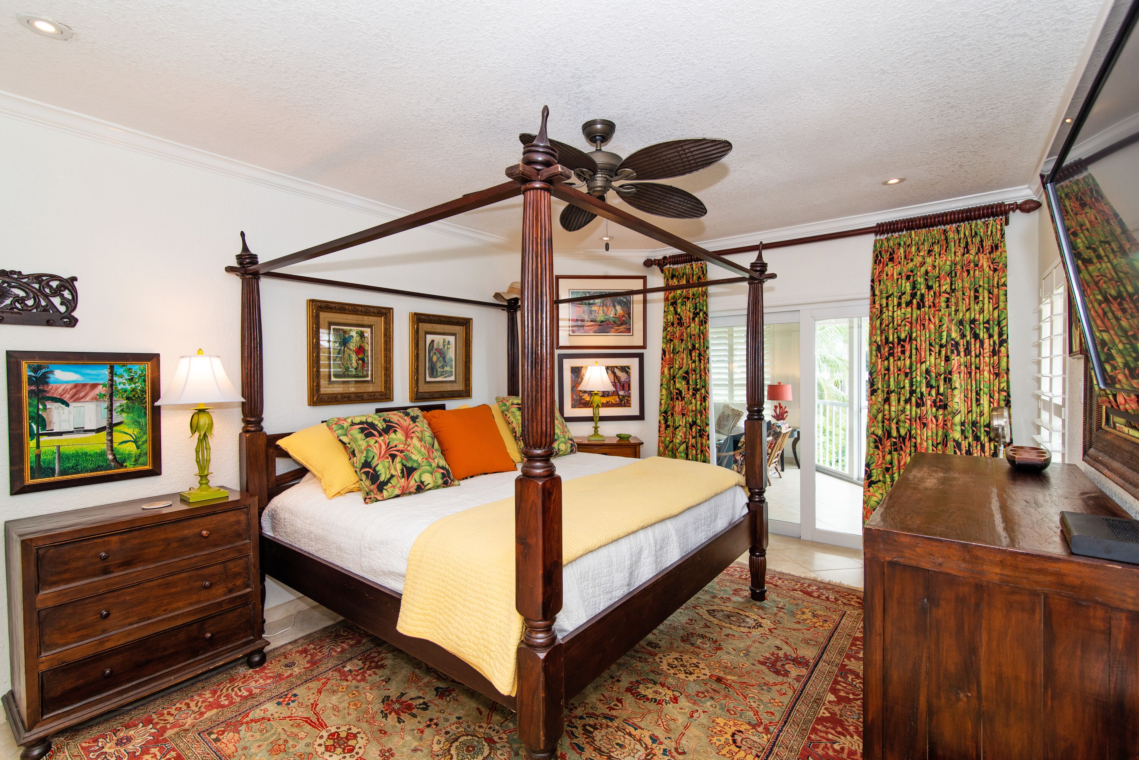 condo 3 bedroom, partial ocean view | 3 bedrooms, in-room safe, individually decorated, individually furnished