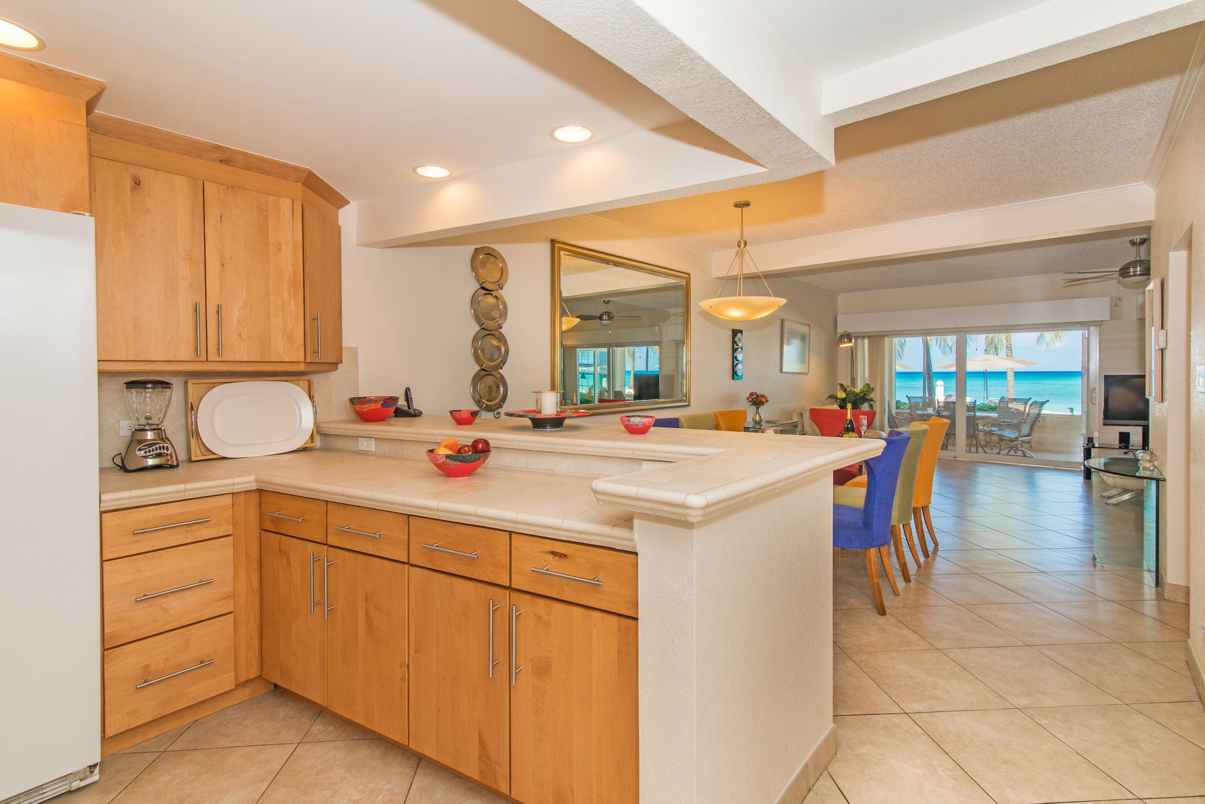 condo, 3 bedrooms, beachfront | private kitchen | full-sized fridge, microwave, oven, stovetop