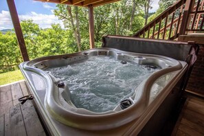 Bain à remous extérieur