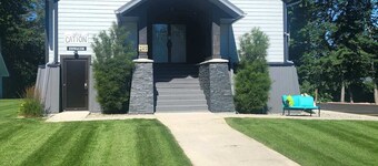 Bring ALL of your family and friends to stay at the Central Stay Cation in Arnolds Park!