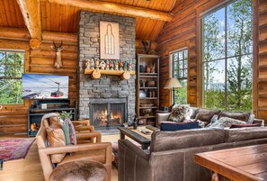 TV, fireplace, DVD player, stereo