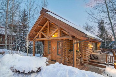 RMR: Granite Ridge Cabin 7608 in Teton Village