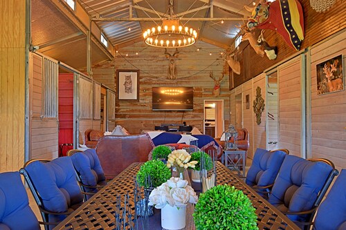 4 D Guest Ranch Barndominium on 260 acres with 300 animals & 2 stocked ponds