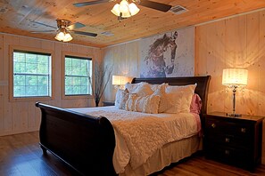 5 chambres, fer et planche à repasser, Wi-Fi, draps fournis