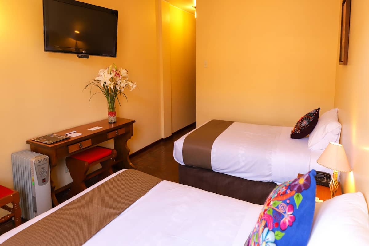 Twin Room, 2 Single Beds