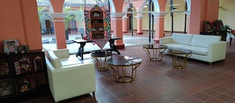 DM Hoteles Ayacucho