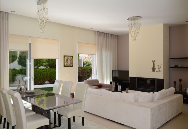 Luxury Villa, 2 Bedrooms, Hot Tub, Garden Area | Living room - Chris Rea Villa (Skiathos)