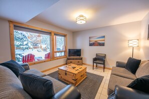 スマートテレビ、暖炉