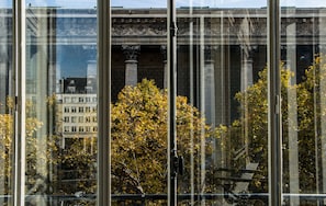 View from property - Fauchon L'Hotel Paris (Paris)