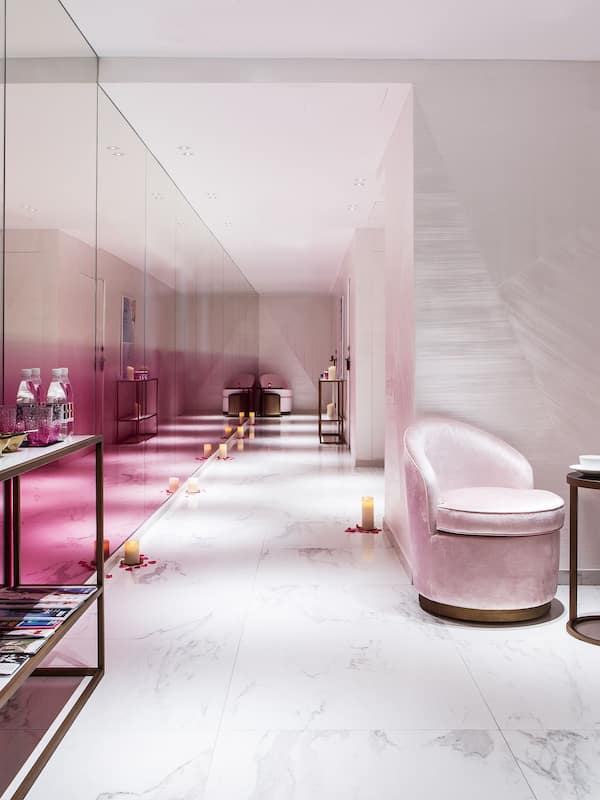 Body treatments, body wraps, body scrubs, facials, 2 treatment rooms