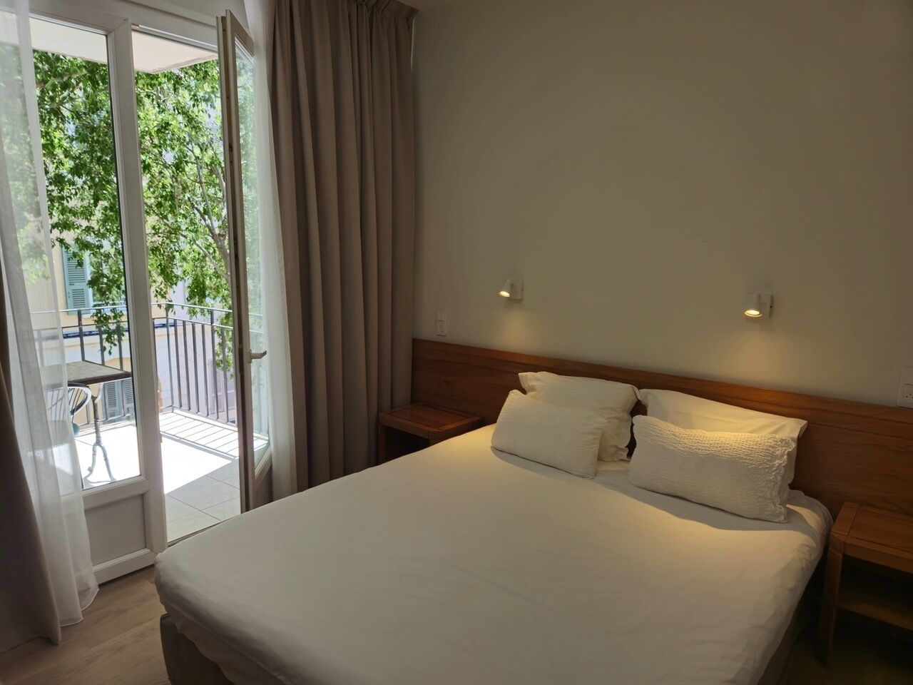 triple room | 1 bedroom, premium bedding, desk, blackout curtains