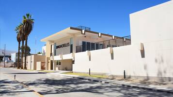 Voorkant van accommodatie