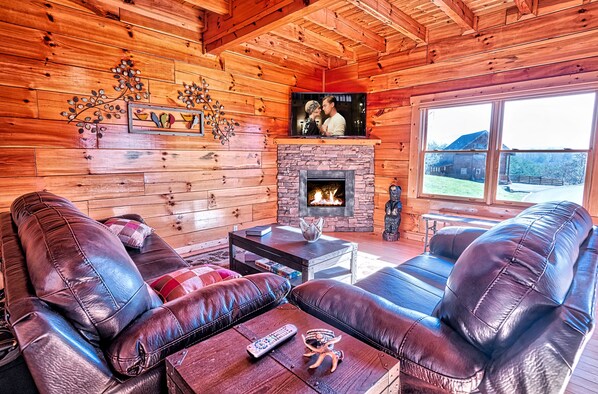 Smart TV, fireplace, video games, DVD player